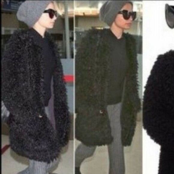 Smythe 'Mongolian' Faux Fur Shaggy Black Mid Length Coat Small US 2 - Picture 3 of 10